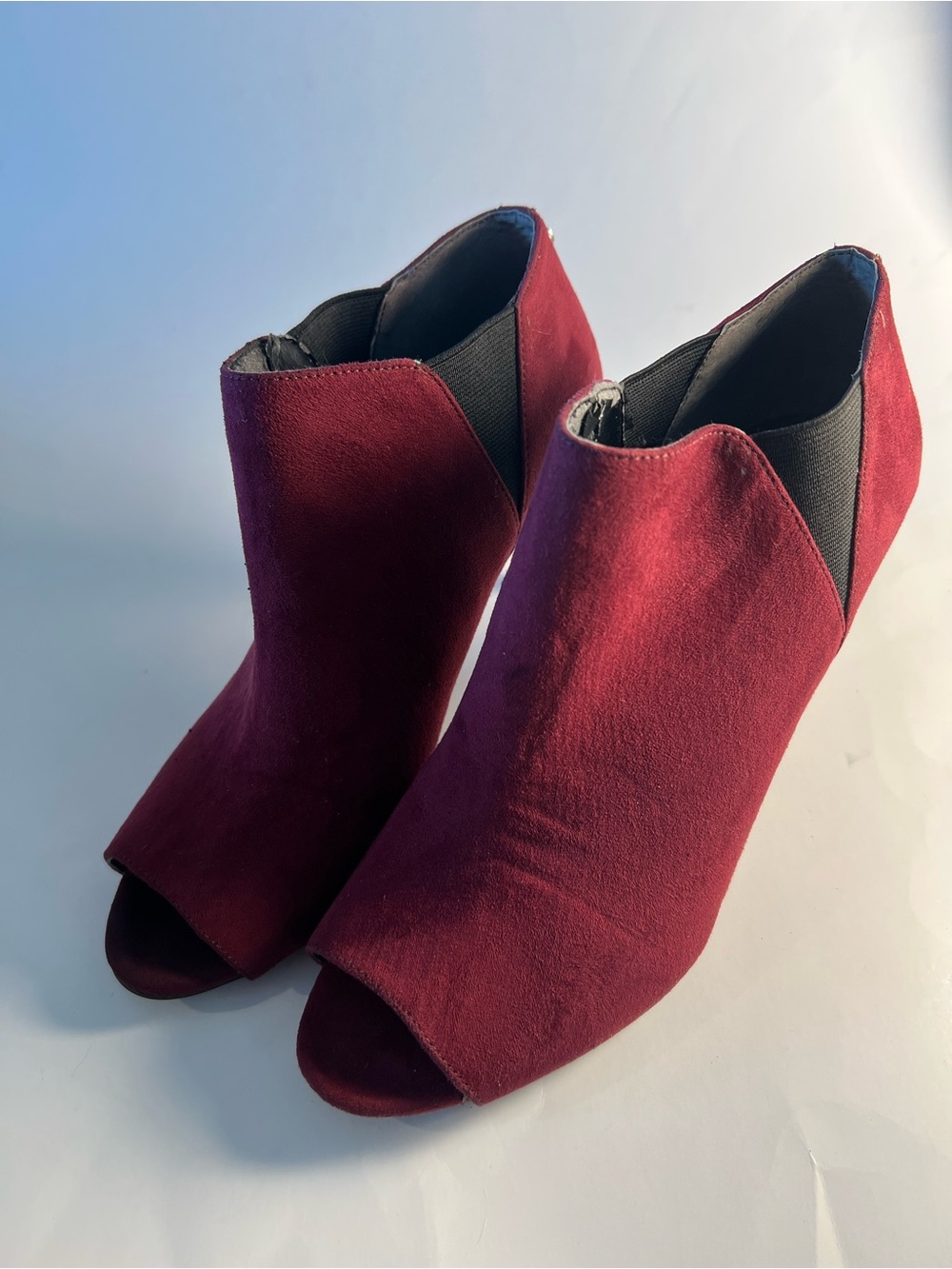 Unisa Burgundy Suede Peep-Toe Heel Booties Size 8